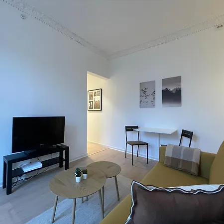 Quiet Apartment, Trendy Gruenerlokka *