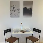 Quiet Apartment, Trendy Gruenerlokka Apartman
