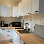 Quiet Apartment, Trendy Gruenerlokka *