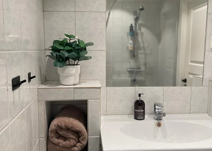 Апартаменты Quiet Apartment, Trendy Gruenerlokka Осло